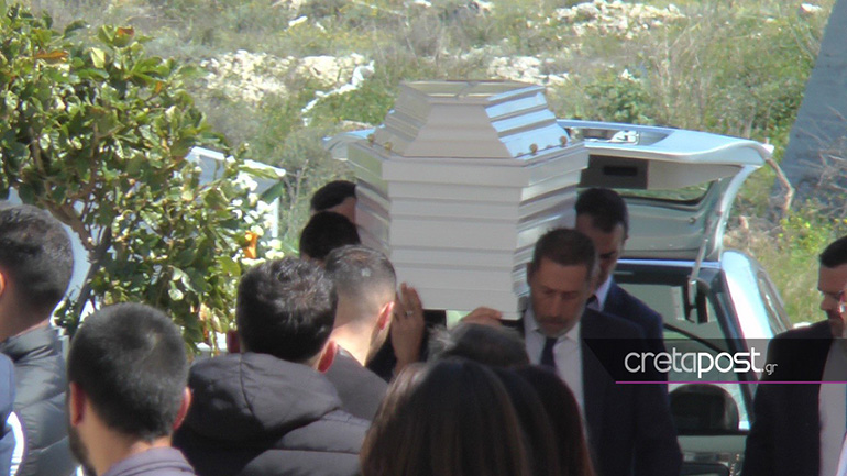 Ηράκλειο: Το τελευταίο «αντίο» στην 22χρονη Πέννυ